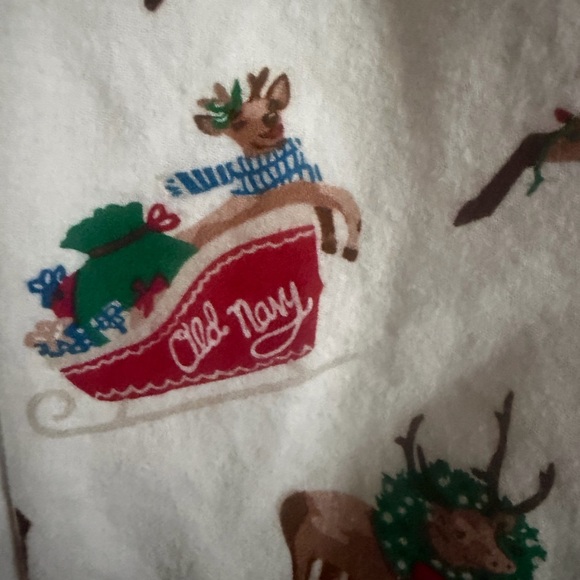 Old Navy White Reindeer XMAS Flannel button up Pajama Set size XL with pockets - Picture 5 of 13